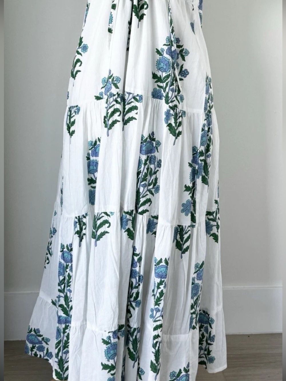 Victoria Dunn Magnolia Flutter Sleeve White Block Print Dress - Picture 5 of 8